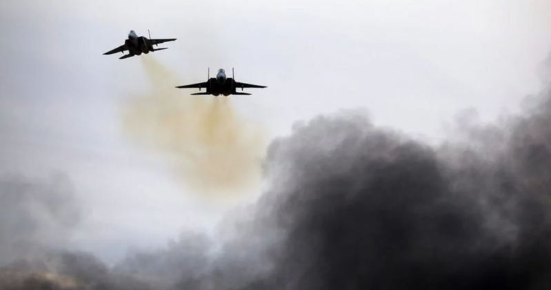 İsrail ordusu İranda raket mühərriki istehsal edən müəssisəyə zərbələr endirib