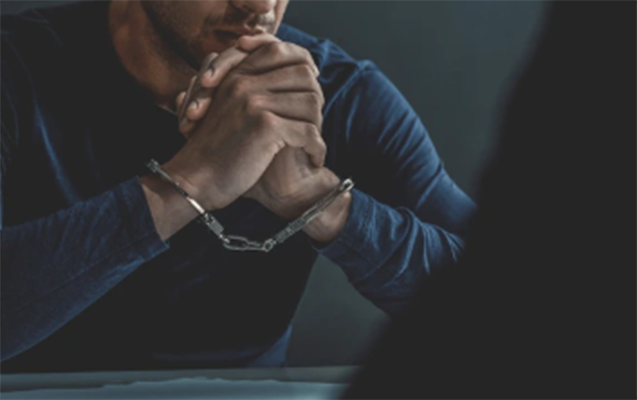 21 yaşlı oğlan sosial şəbəkədə əxlaqsız təkliflərinə görə - Həbs olundu