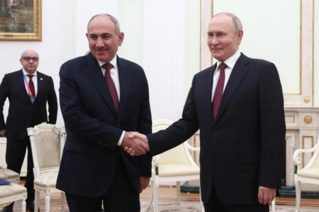 Putin Moskvada Paşinyanla görüşəcək