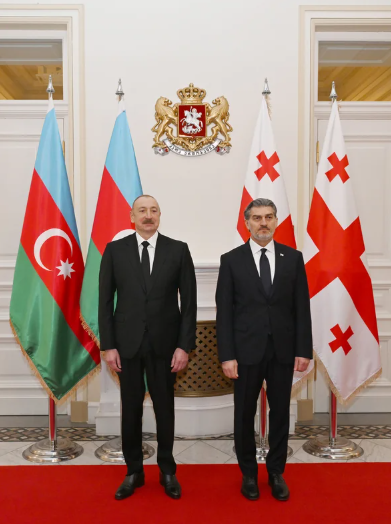 İlham Əliyevin Mixeil Kavelaşvili ilə təkbətək görüşü olub - FOTO