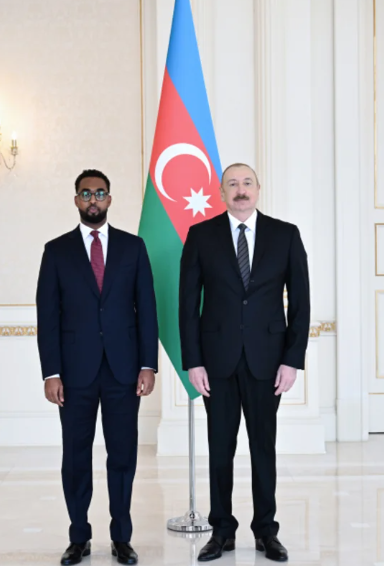Prezident Somalinin Azərbaycanda yeni təyin olunmuş səfirini qəbul edib - FOTO - VİDEO
