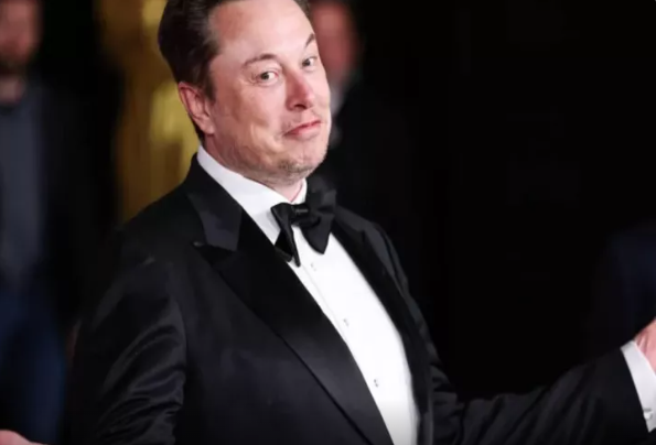 Gündə 260 dollar ala bilərsiniz: Mask Avropada evdən işləməyə işçilər axtarır