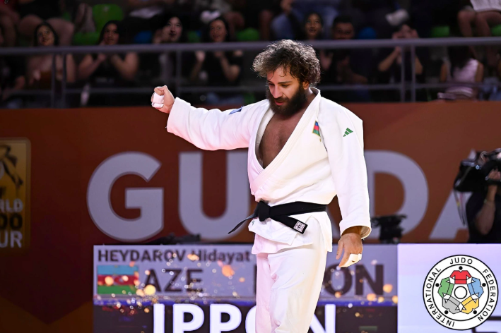 Avropa çempionatı: Hidayət Heydərov yarımfinala yüksəlib