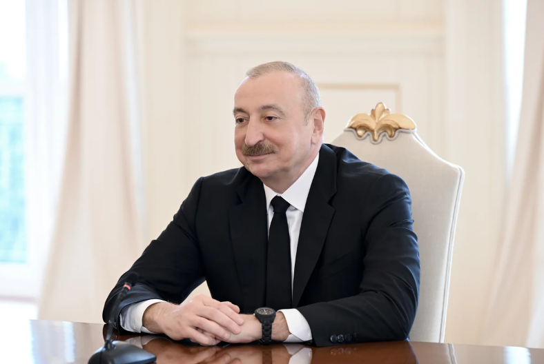 Azərbaycan və Latviya prezidentlərinin geniş tərkibdə görüşü keçirilib - FOTO