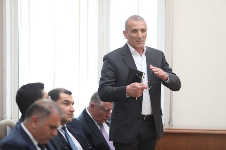 Azərbaycanda tikinti sahəsində icazə prosedurları müzakirə olunub - FOTOLAR
