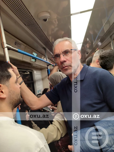 Portuqaliyalı baş məşqçi Bakı metrosunda GÖRÜNTÜLƏNDİ - FOTO