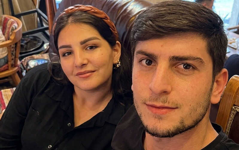 Arzunu öldürən əri psixiatriya xəstəxanasına yerləşdirilməsini istəyir - Foto