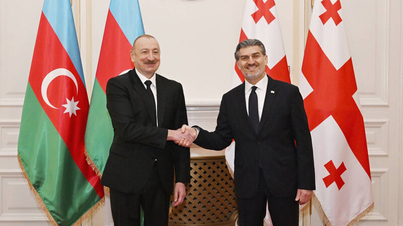 İlham Əliyev Gürcüstan Prezidentini təbrik etdi