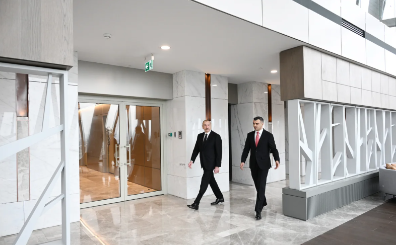 Prezident İlham Əliyev Mərkəzi Bankın yeni binasının açılışında iştirak edib - FOTO