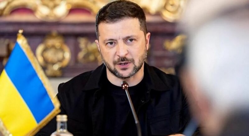 Zelenski Fransada G7 liderləri ilə qapalı görüş keçirib