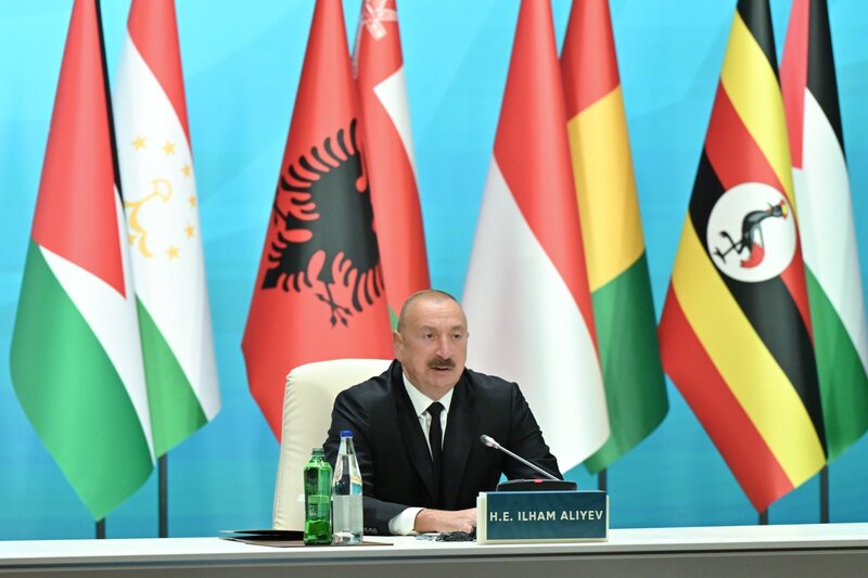 Azərbaycanla Ermənistan sülh şəraitində yaşayır və bunun faydasını görür