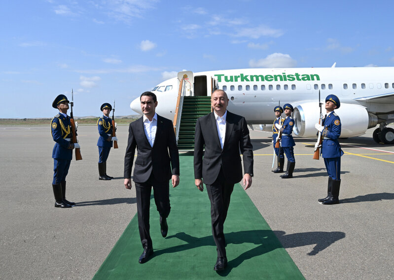 İlham Əliyev və Sərdar Berdiməhəmmədov Füzulidə