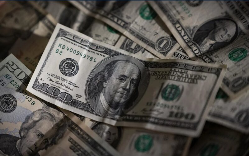 Federal Ehtiyat Sistemi: Dollar son 13 ayın ən yüksək həddinə çatıb