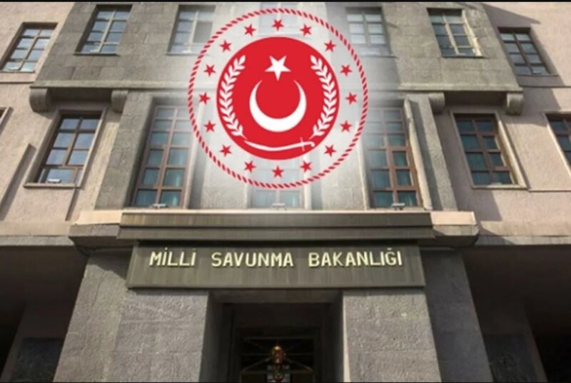 Türkiyə Milli Müdafiə Nazirliyi Azərbaycan Silahlı Qüvvələrinin 108-ci ildönümü ilə bağlı paylaşım etdi - FOTO