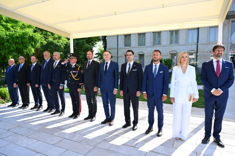 İlham Əliyev Şuşada Peter Pelleqrinini qarşıladı - FOTO