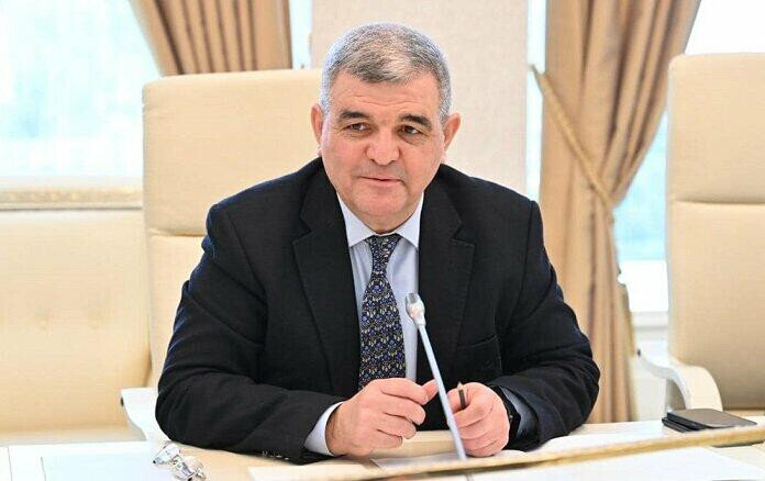 Hüquqlarını bilən, qanunlara hörmət edən vətəndaşların formalaşması Azərbaycanın hüquqi və demokratik inkişafının mühüm şərtlərindən biridir