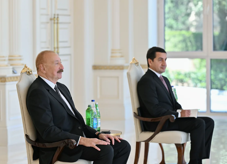 İlham Əliyev Böyük Britaniyanın Azərbaycana yeni təyin olunmuş səfirini qəbul edib - FOTO