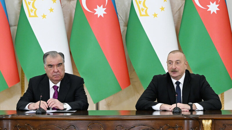 İlham Əliyev Tacikistan Prezidentinə təbrik məktubu göndərdi