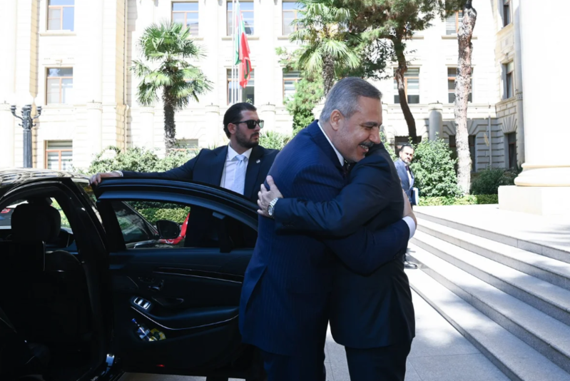 Azərbaycan və Türkiyə XİN başçılarının geniş tərkibdə görüşü keçirilib - FOTO