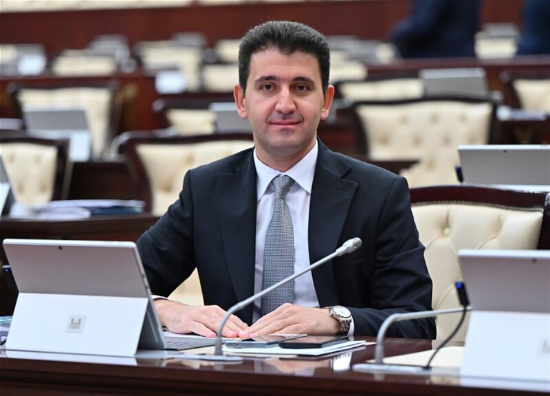 Vahid məktəbli forması: sadəcə geyim deyil, məktəb mədəniyyətinin mühüm elementi