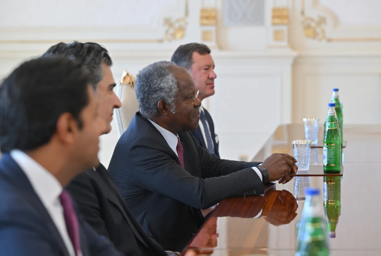 Prezident "Global Infrastructure Partners" şirkətinin rəhbərini qəbul edib - FOTO