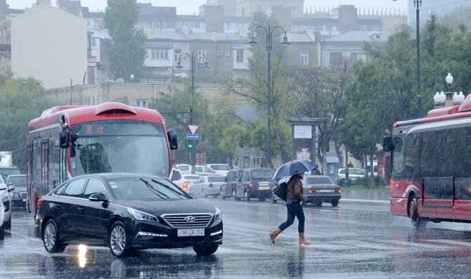 Bu 5 küçədə ancaq piyadalar hərəkət edə biləcək - Oktyabrın 5-dən
