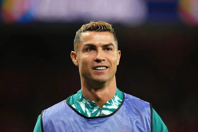 Portuqaliya millisinin baş məşqçisi ilə Ronaldo arasındakı münaqişə həll olunub