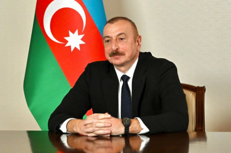 İlham Əliyev AQEM Media Forumunun iştirakçılarına müraciət ünvanlayıb