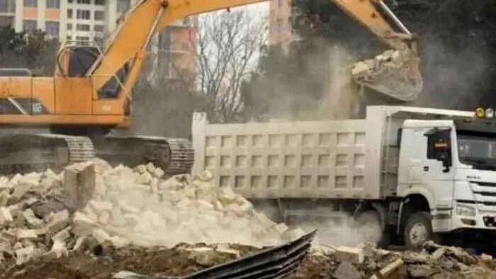 Bakının daha bir ərazisində genişmiqyaslı söküntü başlayır (VİDEO)