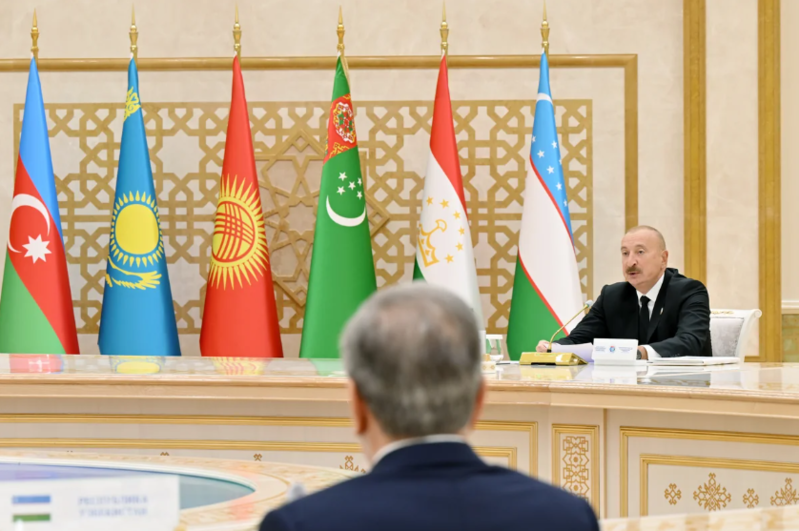 Türkmənbaşıda Azərbaycan və Mərkəzi Asiya Dövlət başçılarının 8-ci Məşvərət görüşü keçirilib - Foto