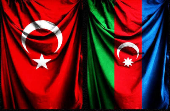 "Bu məsələdə ən vacib məqam Türkiyə dövlətini və türk xalqını konkret siyasi hakimiyyətdən ayırmaqdır" - Aydın Hüseynov