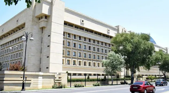 DTX Masazırda avtomobillərin yandırılmasını təşkil edən şəxsi xaricdə saxlayıb