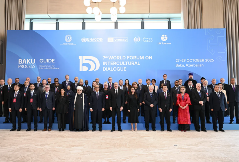 İlham Əliyev VII Ümumdünya Mədəniyyətlərarası Dialoq Forumunun açılış mərasimdə çıxış edir - Foto/Video