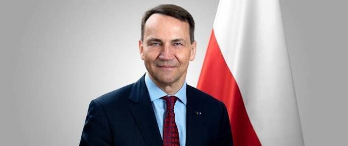 Rusiya bu müharibələri uduzub - Sikorski