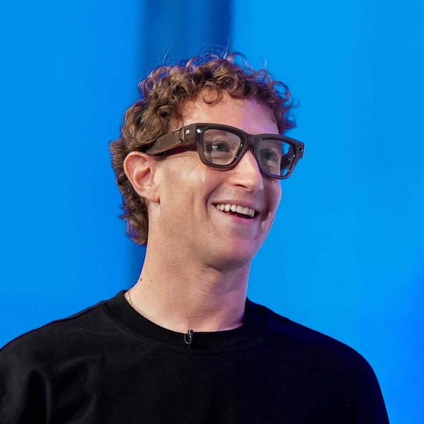 Avropa KİV-i Zukerberqə qarşı çıxdı
