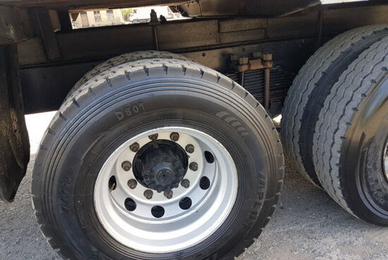 Azərbaycanda dövlət idarəsində dəhşət: Kişini "KamAZ"ın altına ataraq öldürdü