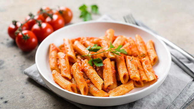 Məşhur şirkətin makaronlarında görün nə tapıldı - Marketlərdən yığışdırılır