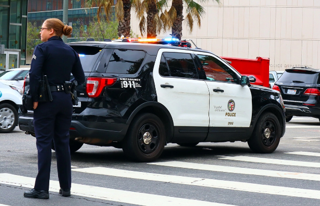 ABŞ-də ABC telekanalının ofisi atəşə tutuldu