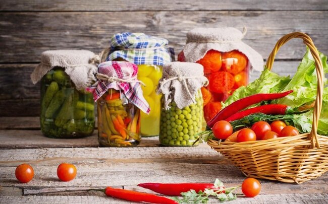 Azərbaycanda meyvə-tərəvəz konservləri istehsalı 2 %-dən çox artıb