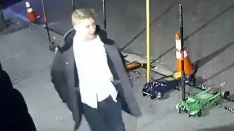 Türk olduğuna görə sinəsindən BIÇAQLANDI