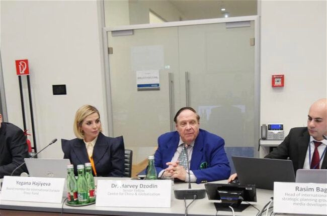 "Münaqişə jurnalistikası və jurnalistlərin təhlükəsizliyi" mövzusunda tədbir keçirilib