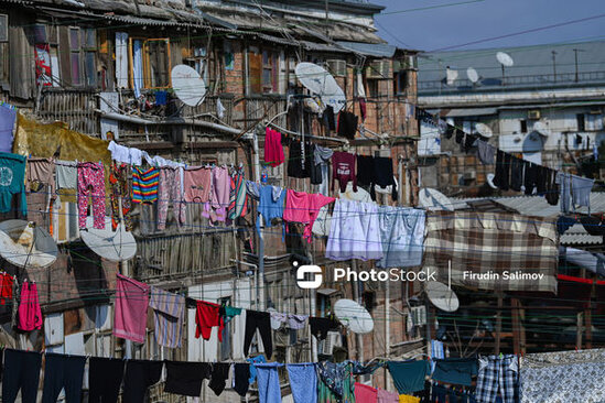 Ürəkbulandıran mənzərə, Bakının pərdə arxasında qalan binaları - FOTOREPORTAJ