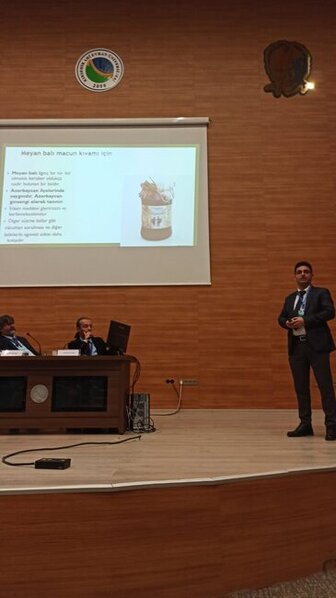 Azərbaycanlı həkim ölkəmizi Türkiyədə belə TƏMSİL ETDİ - FOTO