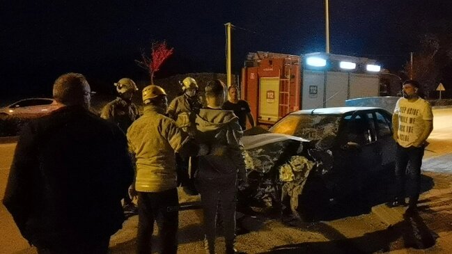 Sükan arxsına oturan uşaq qəza törətdi - Görün nə üçün göz yaşı tökdü - FOTO