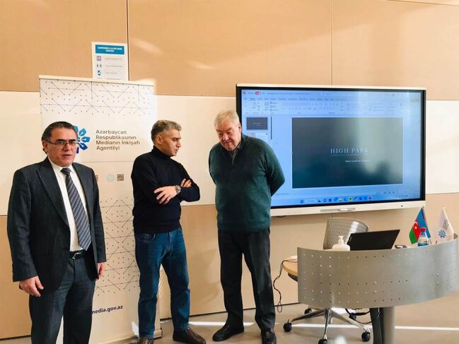 "Rəqəmsal jurnalistika" mövzusunda təlim başladı - FOTOLAR