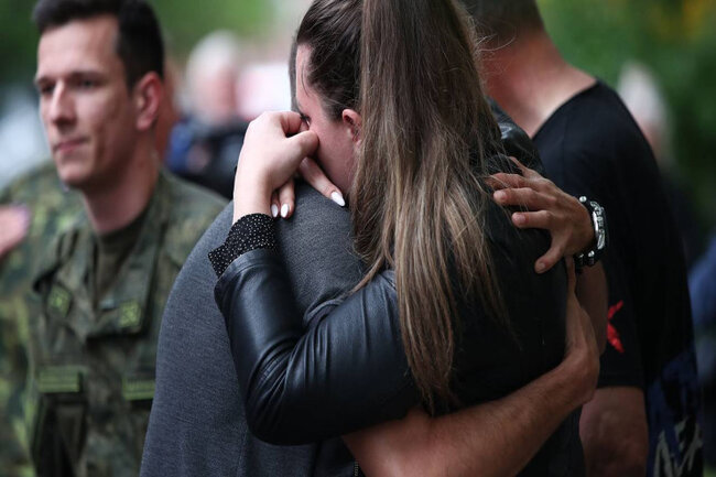 Dörd ərini döyüşə göndərən qadın tutuldu