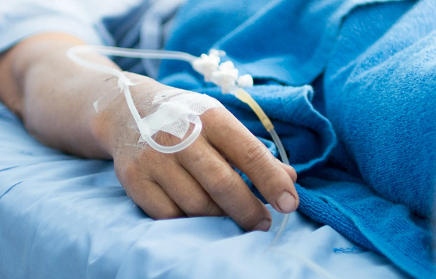 Şirvanda hamamda yıxılan şəxs xəstəxanada ölüb