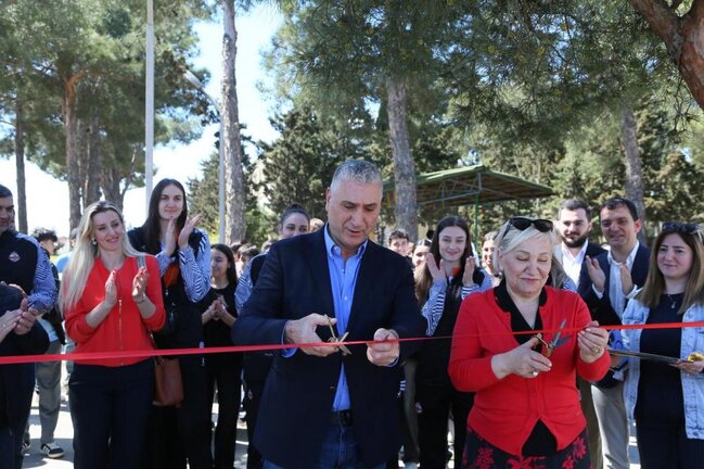 "DH Volley" komandası voleybol meydançası inşa edib - Şəkillər