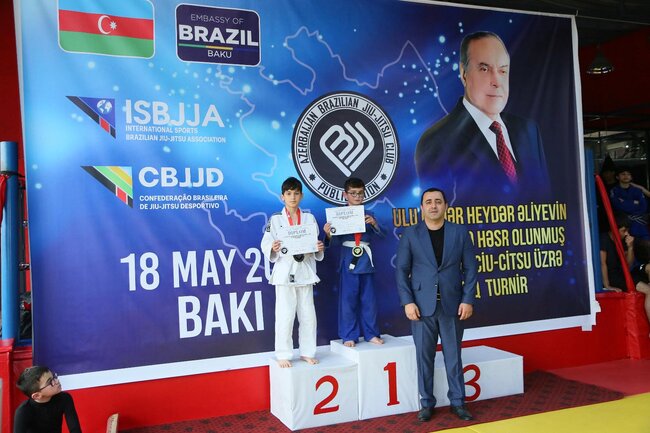 "Azərbaycan Braziliya Ciu-citsu Klubu" İctimai Birliyinin təşkilatçılığı ilə Heydər Əliyevin 102 illiyinə həsr olunmuş turnir keçirilib