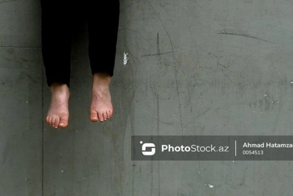 Goranboyda 32 yaşlı kişi intihar etdi